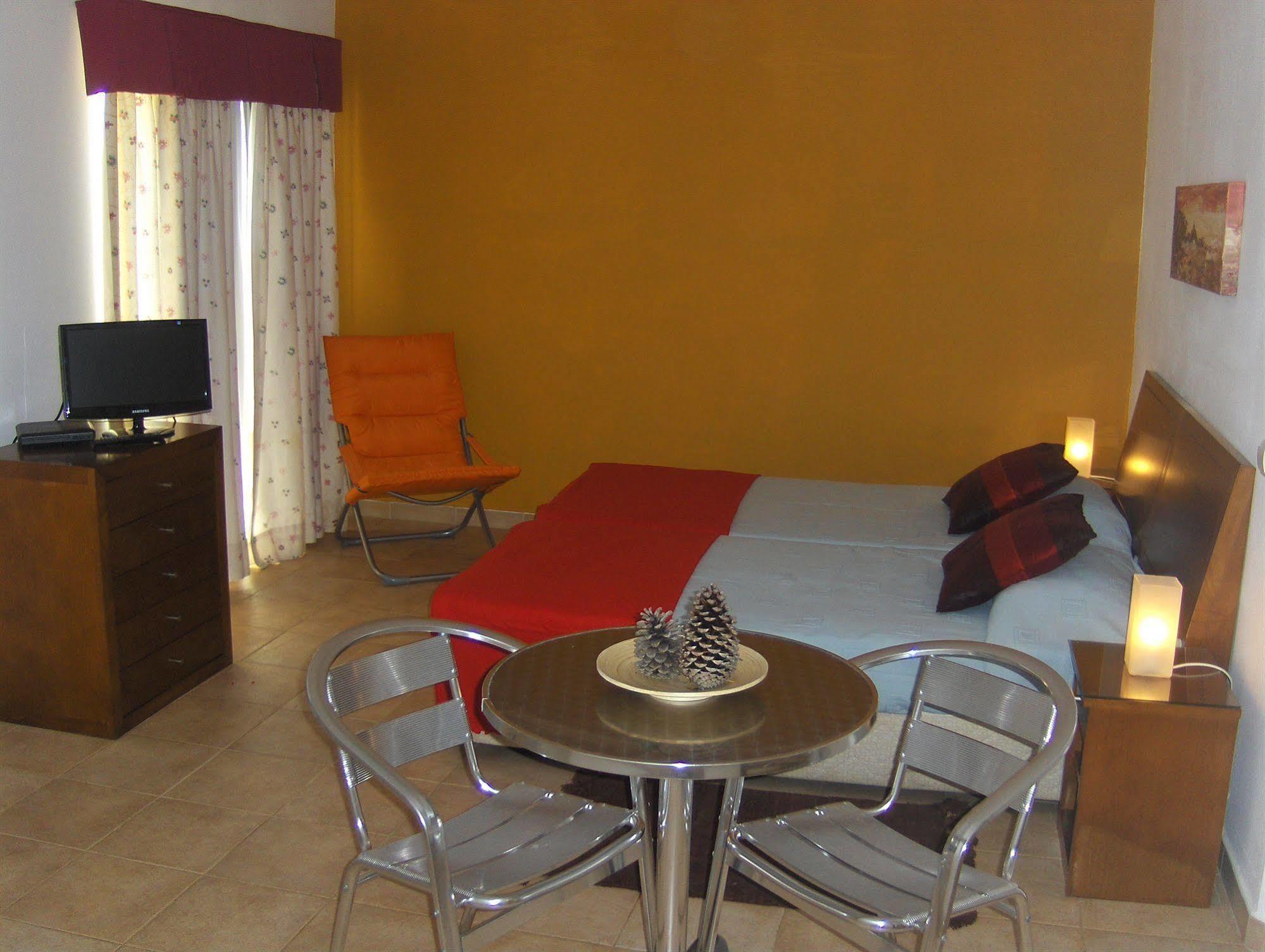 Porto Mos Residence لاغوس المظهر الخارجي الصورة